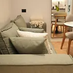 Nea Deluxe Lägenhet
