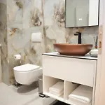 Nea Deluxe Tirana