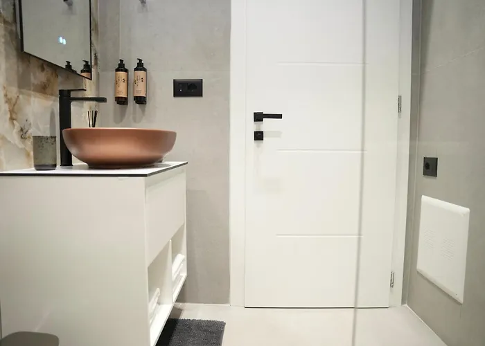 Nea Deluxe Appartement *