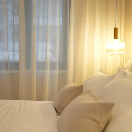 アパート Nea Deluxe