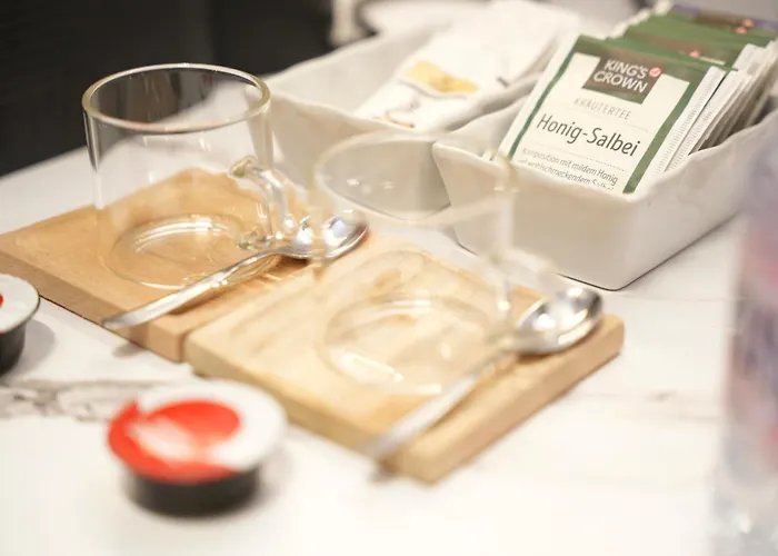 Nea Deluxe アパート